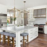 How to Pick the Right Pendant for Your Kitchen Island